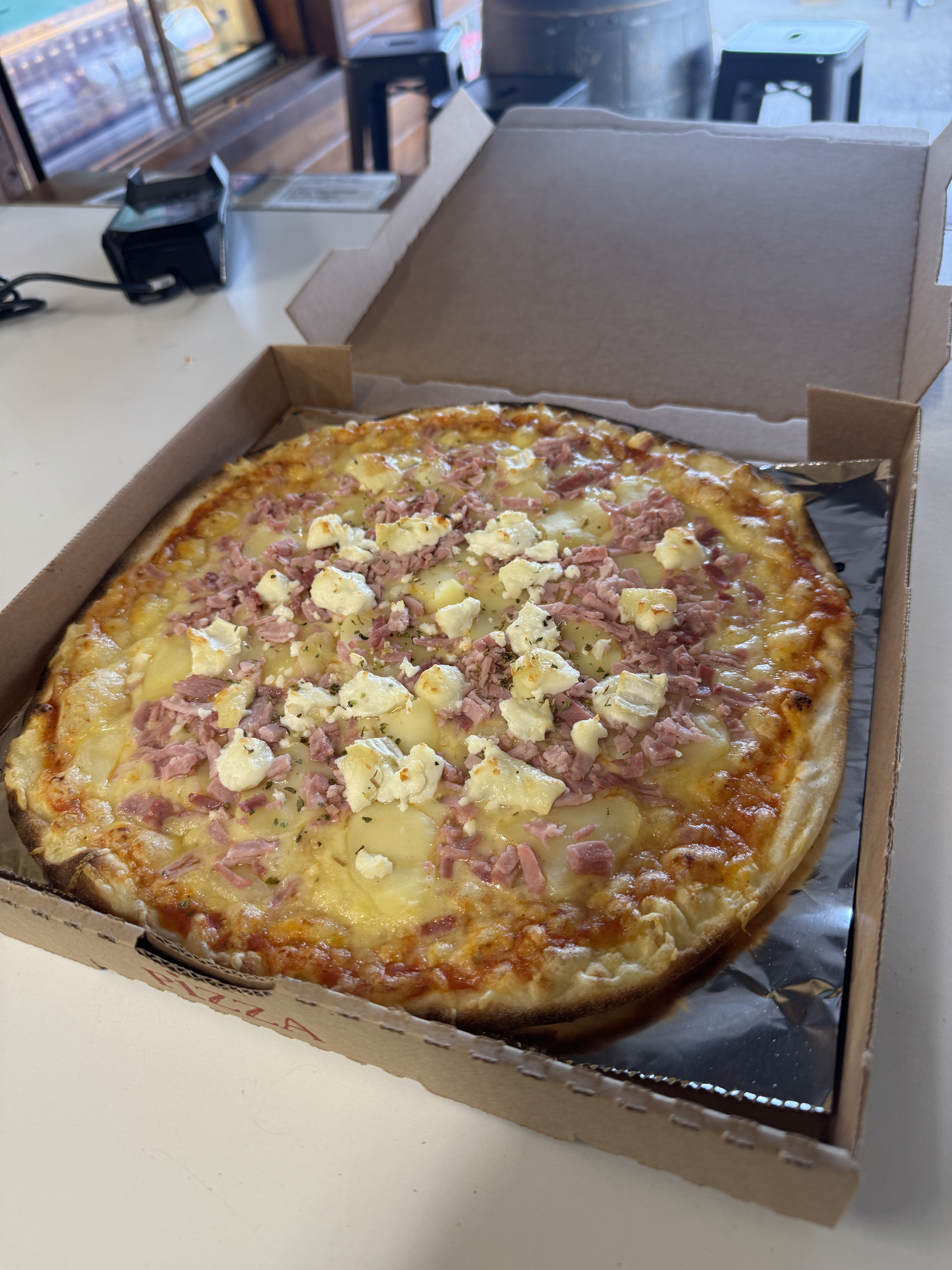 Pizza Montagnarde